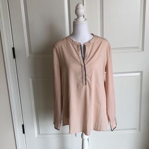 Pink w grey accent blouse. BANANA REPUBLIC. Sz M